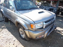 2002 Toyota 4Runner SR5 Silver 3.4L AT 2WD #Z22775